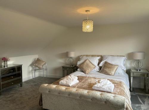 Newly Refurbished Tor View Executive Dormer Bungalow Rossendale