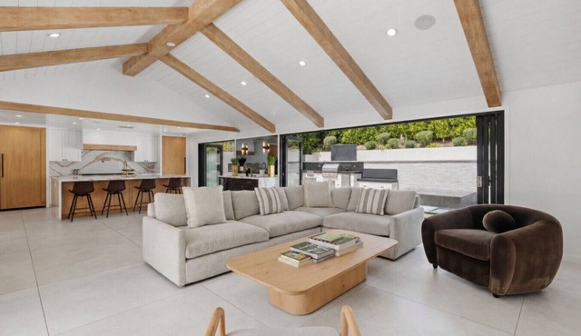 Newly Remodeled 4BR | Westlake Village