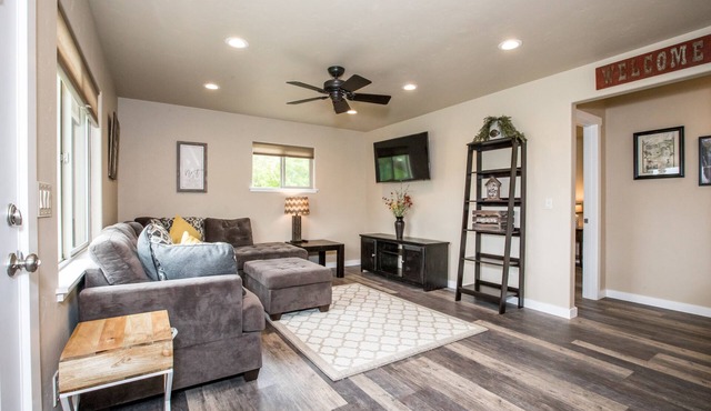 Newly Remodeled 2BD 1BA Home in Kalispell! Close to Glacier, Whitefish and more.