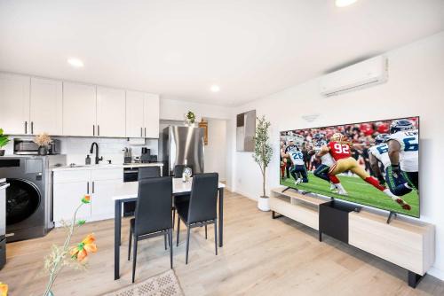 Newly Remodeled 2BR Home Near DT & Sports Arenas