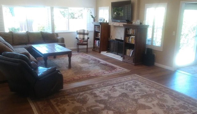 Newly remodeled 3 bedroom 3 bath home. Only 15 minutes from Malibu beaches!