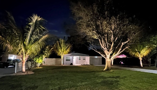 Newly Remodeled 3BR Home, 1 Block from Water in Beautiful Safety Harbor!