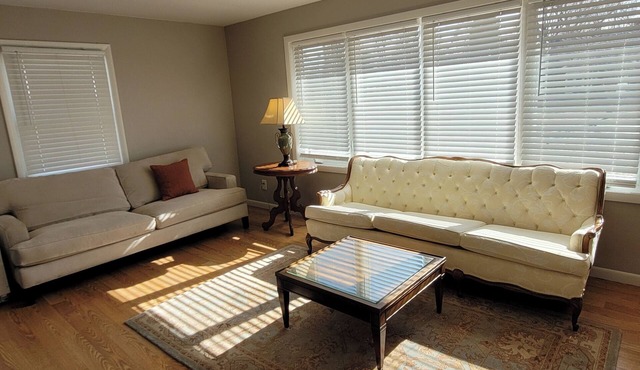 Newly Remodeled - 4 bedrooms Sleeps 7