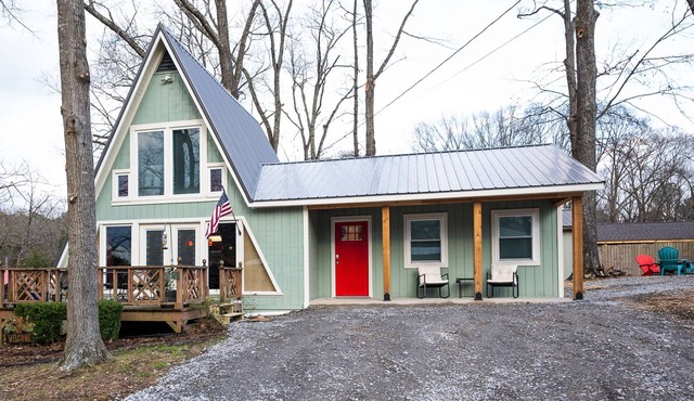 Newly Remodeled Aframe - Pet Friendly