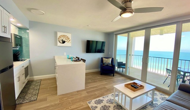 🐬 Newly Remodeled Beachfront 9th Floor Apollo Condo with GREAT OCEAN VIEW!