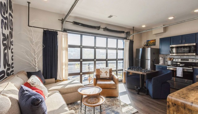 Newly Remodeled BOHO Condo - 1 Block to Mass Street!