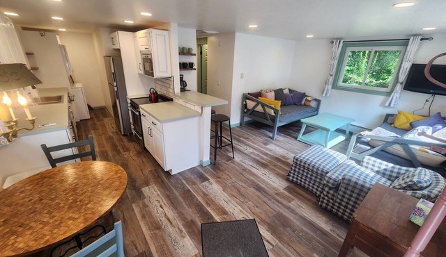Newly remodeled bright garden apartment right in the Village of Northport, MI!