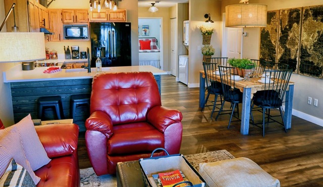 Newly Remodeled Condo at Terry Peak Ski Area with Hot Tub & Pool/Sauna Access