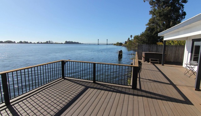 Newly remodeled cottage on the Sacramento River in Rio Vista