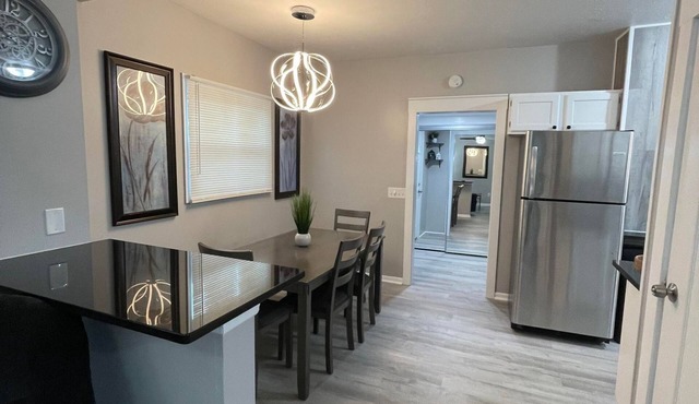 Newly remodeled home. Walking distance to Seabreeze and to many things around