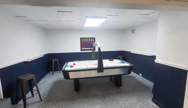 Newly Remodeled House with Game Room