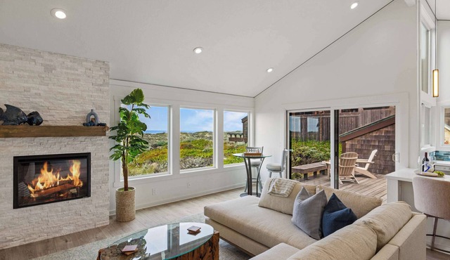 Newly remodeled luxury 2BR 2BA