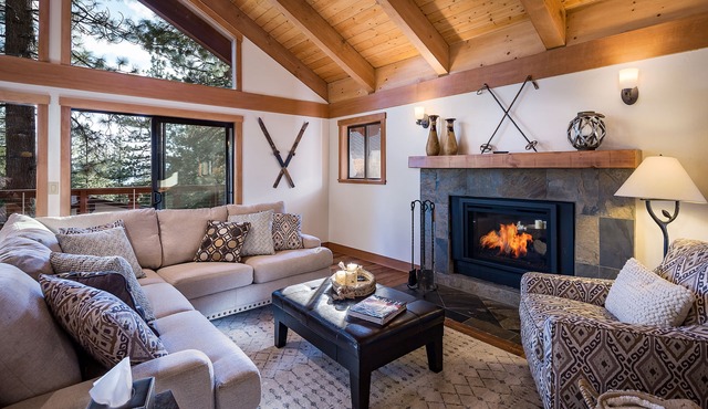 Newly Remodeled Luxurious Craftsman Home