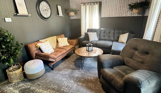 Newly remodeled luxury first floor apartment. Minutes away from SUNY Potsdam!