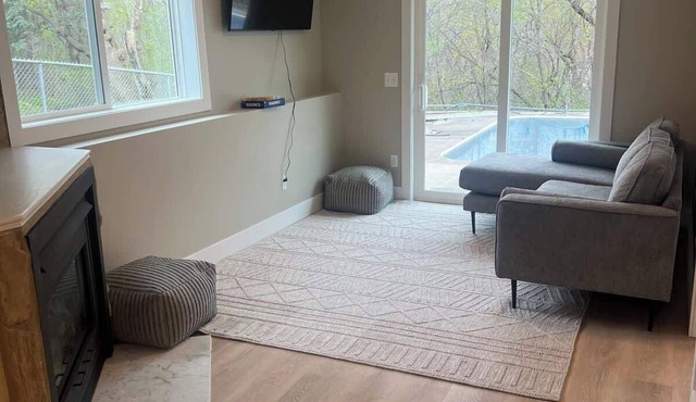 Newly remodeled MIL Suite-Long&short term ok