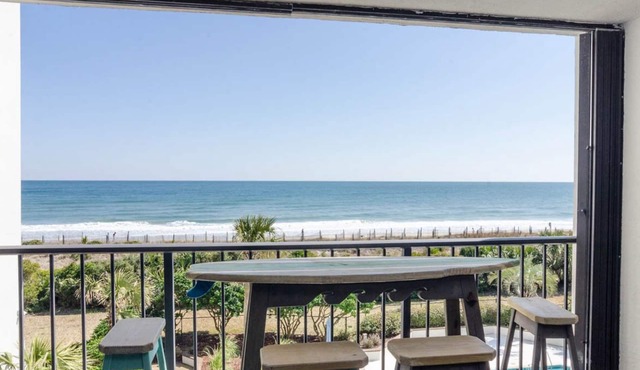 Newly remodeled oceanfront condo in Station One!