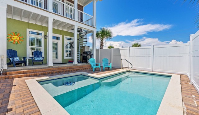 Newly remodeled! Only steps to the beach! Private Pool!