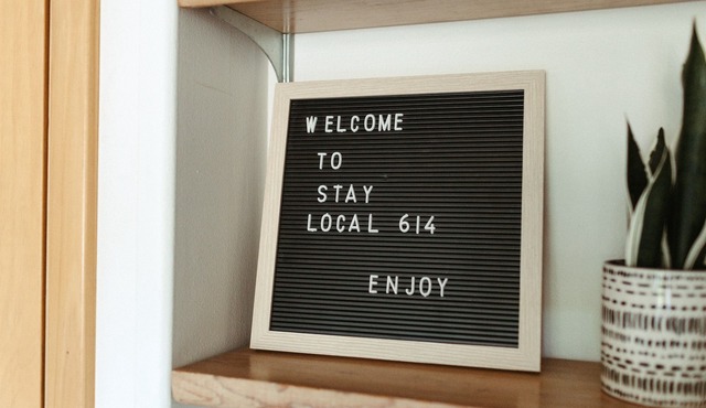 *Newly Remodeled Quaint, Second Floor Flat