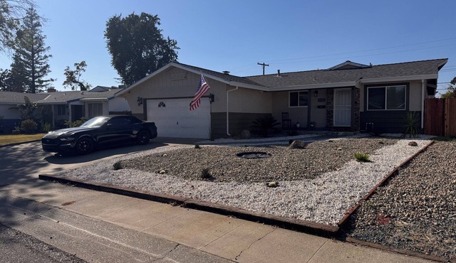 Newly Remodeled 3BR/2BA Home in Quiet Neighborhood