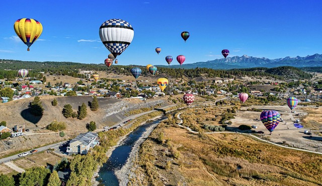 Newly remodeled riverside location a stroll from all which Pagosa has to offer!