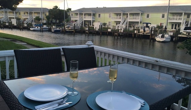 Newly remodeled water front condo. Fully furnished. Ground floor at Waterside.