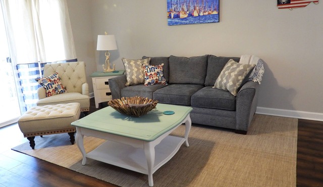 Newly Remodled Coastal Condo