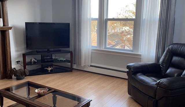 Newly renovated 2 bedroom apartment