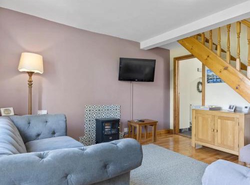 Newly Renovated 2 Bed Property - Pass the Keys