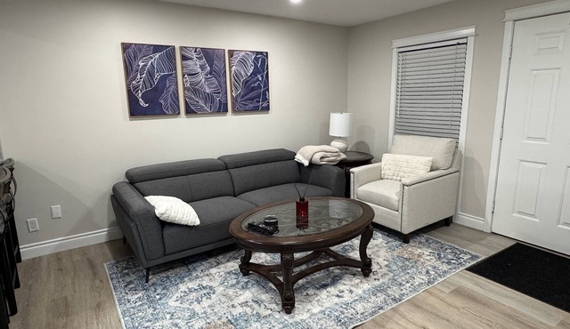 Newly Renovated 2 Bed + 1 Bath