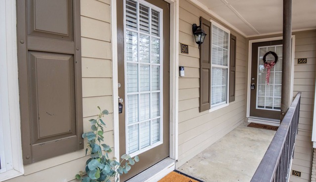 Newly renovated 2 bedroom Condo in Oxford near the Square and Ole Miss campus