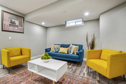 Newly renovated 2 bedroom basement suite