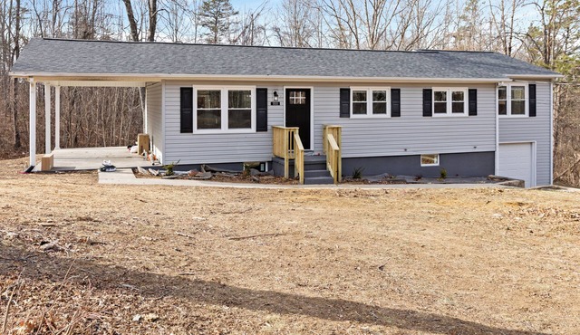 Newly Renovated 2BR/2BA Home. Near Buchanan