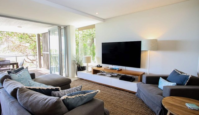 Newly renovated 3 bedroom apartment with ocean views.