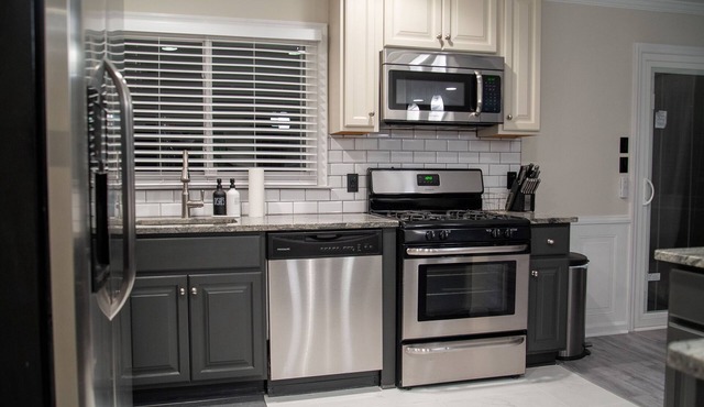 Newly Renovated 3 Bed, 2 Bath Split Level Home in Catonsville