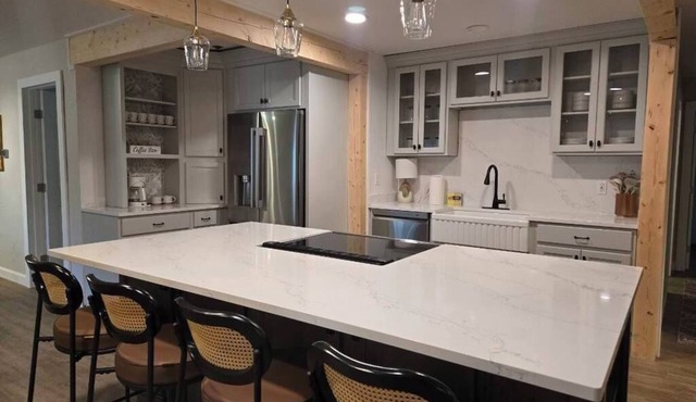 Newly renovated 3-bedroom house in Tok