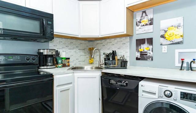 Newly renovated 3 bedroom apartment