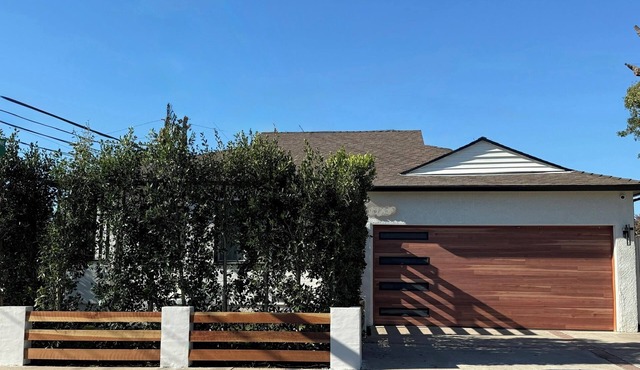 Newly Renovated 3BR LA Home w/EV Charger + Outdoor Patio, 2.5mi to Venice Beach