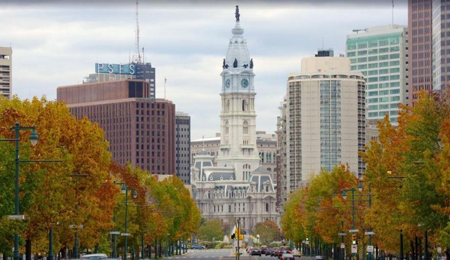 Newly Renovated 4 Bedroom House Center Philadelphia