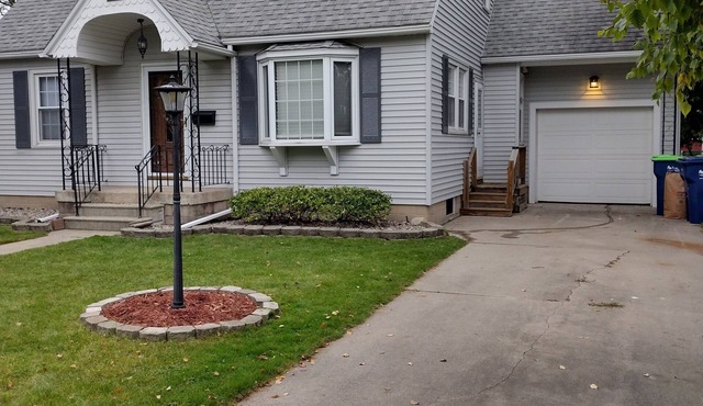 Newly renovated 4bdrm w/fenced in backyard and fire pit. Peaceful neighborhood