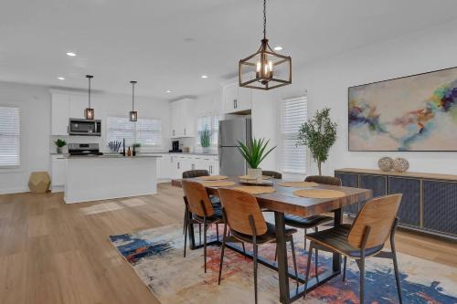 Newly Renovated 4BR in AtlantaOpen,Mins to Dwtn