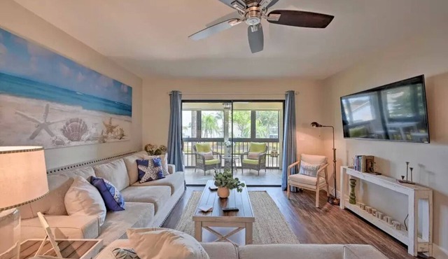 Newly Renovated and Near Beaches - Cinnamon Cove Gated Community