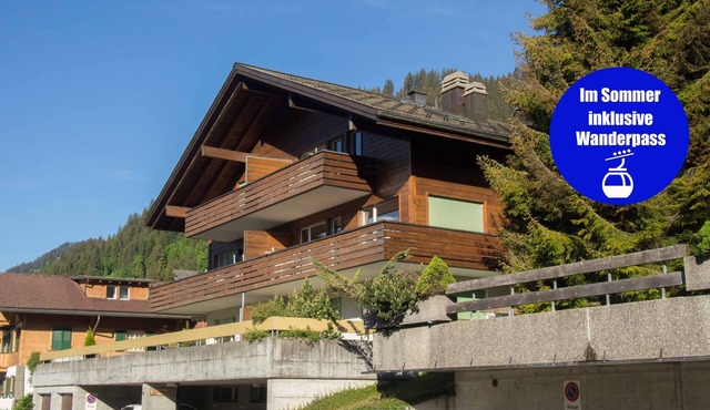Newly renovated apartment in a quiet location, close to the village center.
