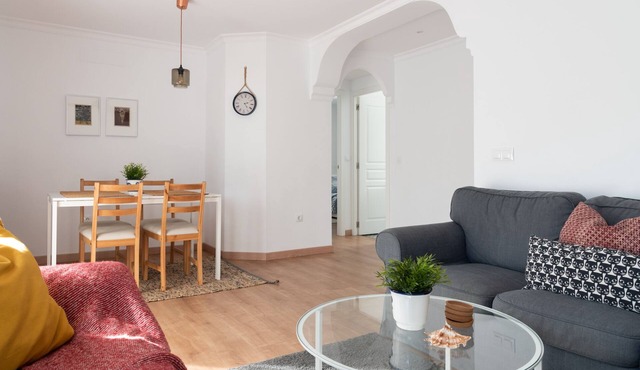 Newly Renovated Apartment in the center of Estepona!