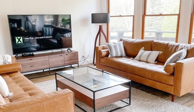 Newly Renovated Bavarian Style Chalet