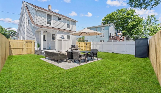 Newly renovated beach house!