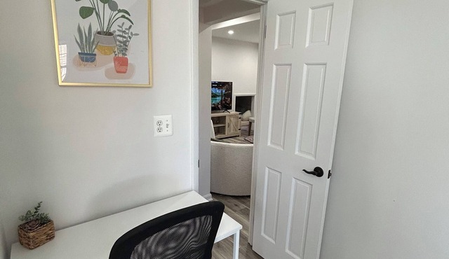 Newly Renovated & Bright 2BR, Family-Friendly, Near DC