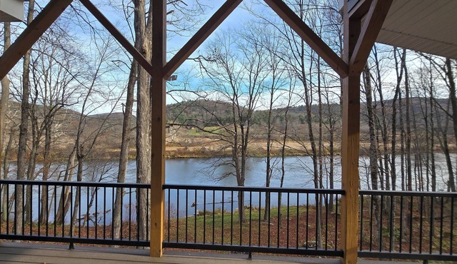 Newly Renovated Cabin on West Branch @Monument Pool w/2000' of Private Access
