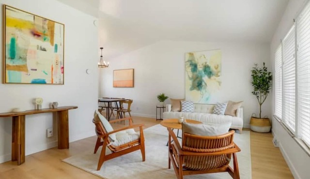 Newly Renovated, Charming & Spacious Home w/Garage, hosted by DenverStays