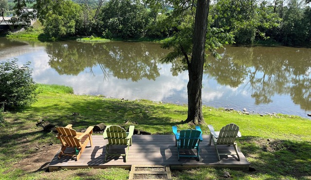 Newly Renovated - Clean! Waterfront, Scenic Views, Private Yard, Firepit