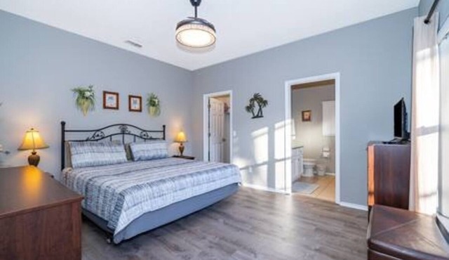 Newly Renovated Close to Disney w/Private Pool